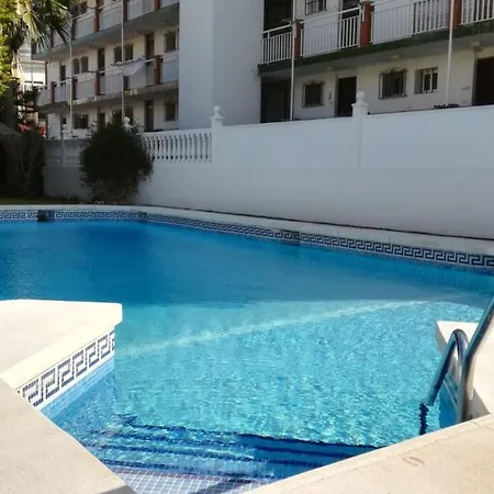 Beachfront Getaway In * Бенальмадена
